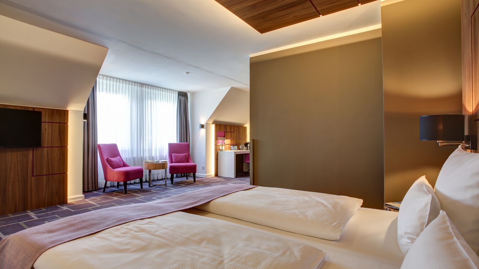 Verschaffen Sie sich einen Überblick über die verschiedenen Zimmerkategorien im FourSide Hotel Braunschweig