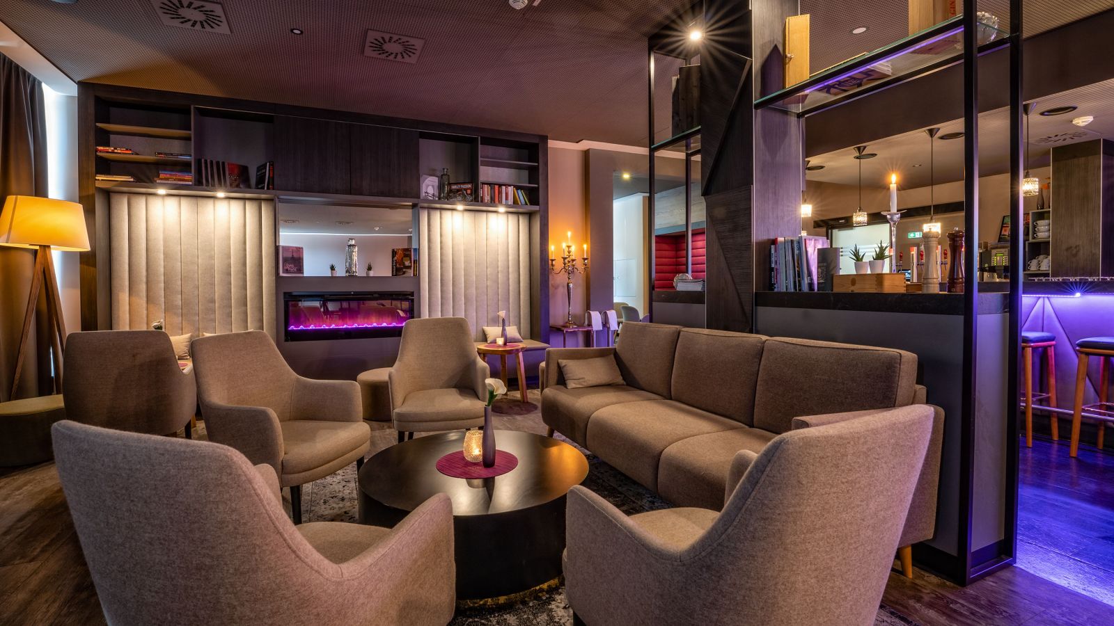 Sitzmöglichkeiten in unserer Bar und Lounge